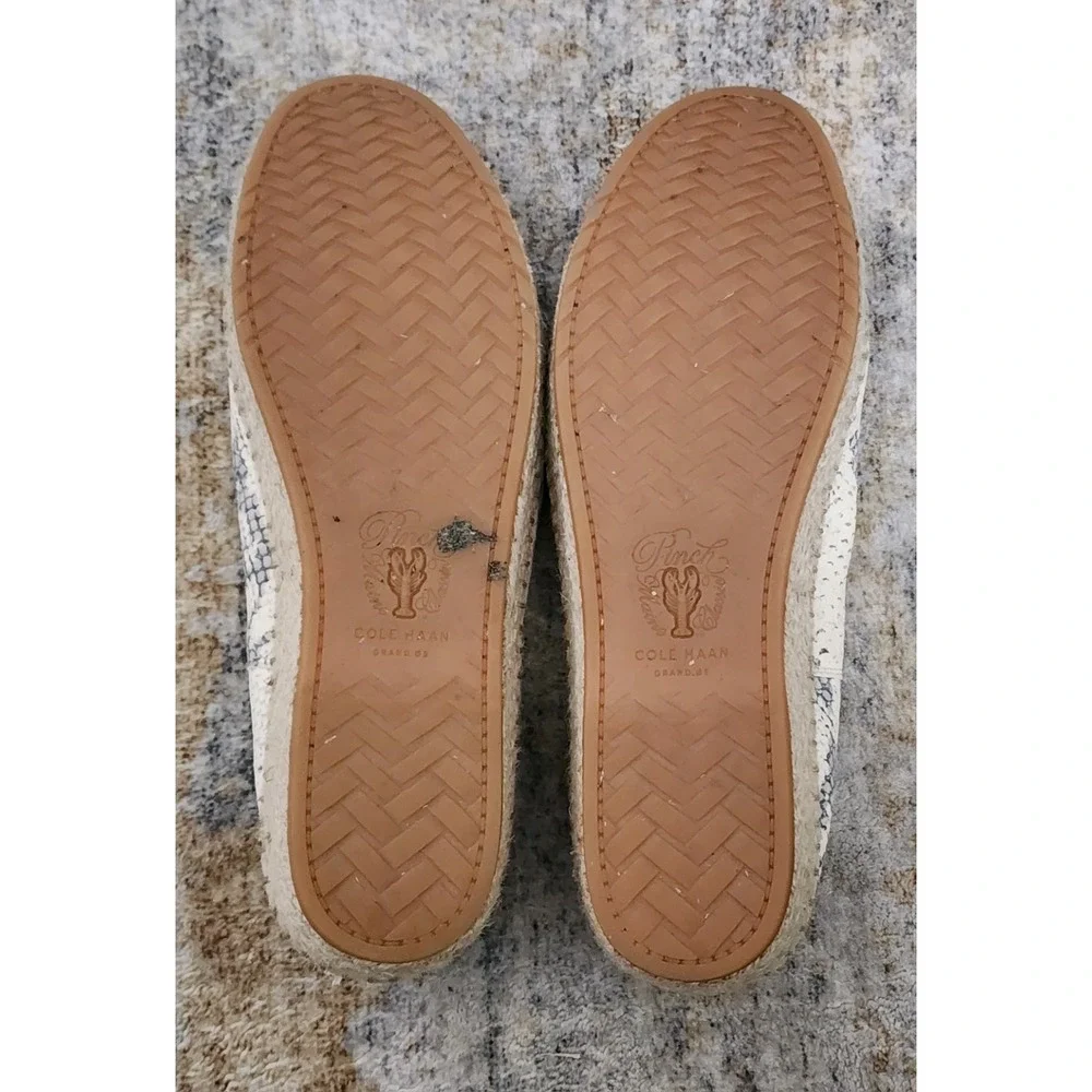 Cole Haan Women's Grand.Os Cloudfeel Espadrille Ivory Grey Snakeskin Size 9.5 B
